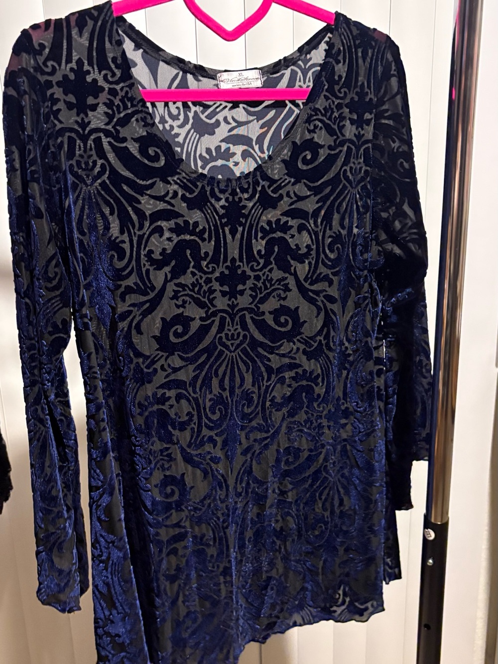 Vine Street Apparel Navy and Black Velvet Burnout Long Sleeve top